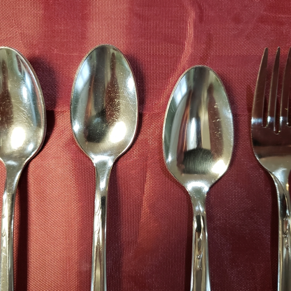 Set of 10 Thor Flatware 5 Butter Knives 2 Forks 3 Spoons